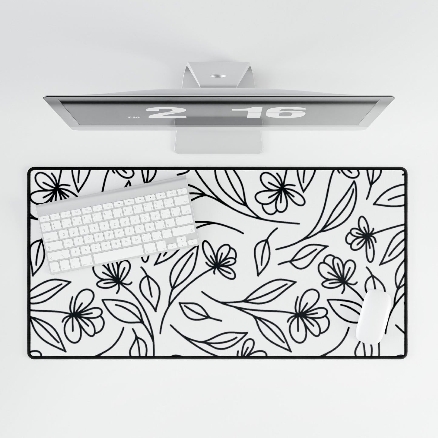 La Fleur Desk Mat